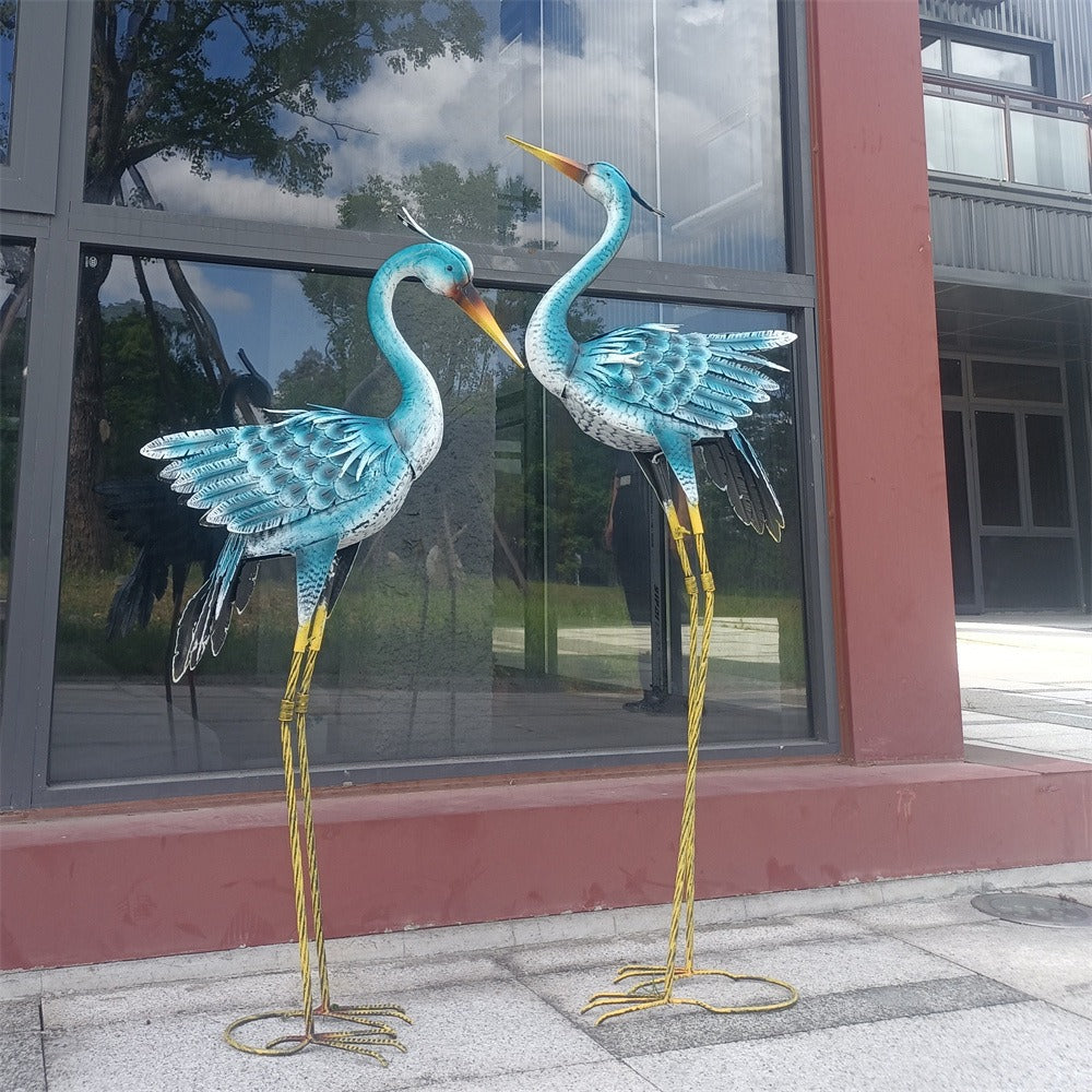 Metal Crane Bird Statue 110 / 114 cm (sold individually)