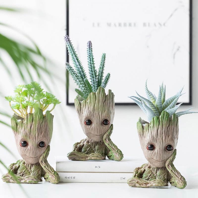 Contemporary Sculpture <br/> Groot Flower Pot