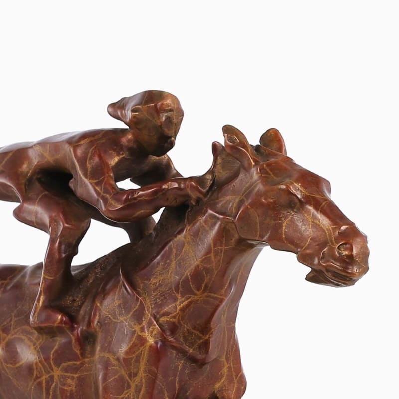 Slender Horse Statue <br/> Deluxe