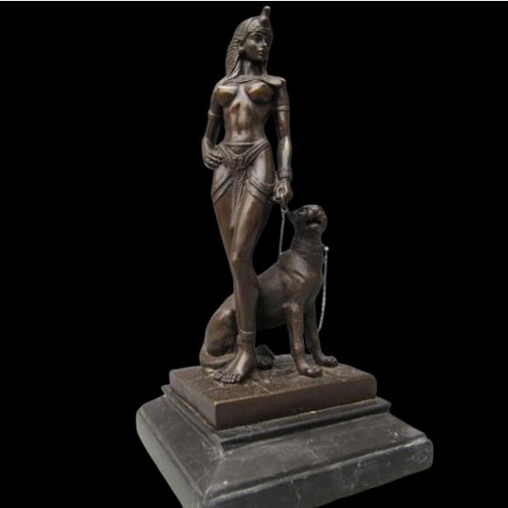 Cleopatra Statue <br/> Deluxe