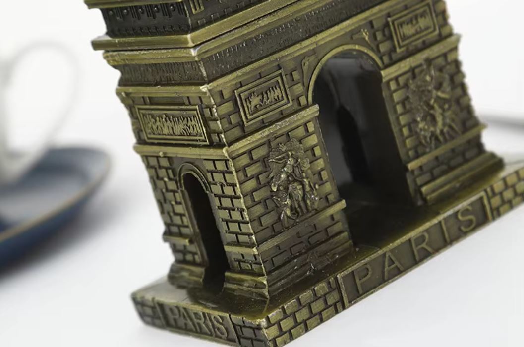 Arc de Triomphe Statue in Metal 8 cm