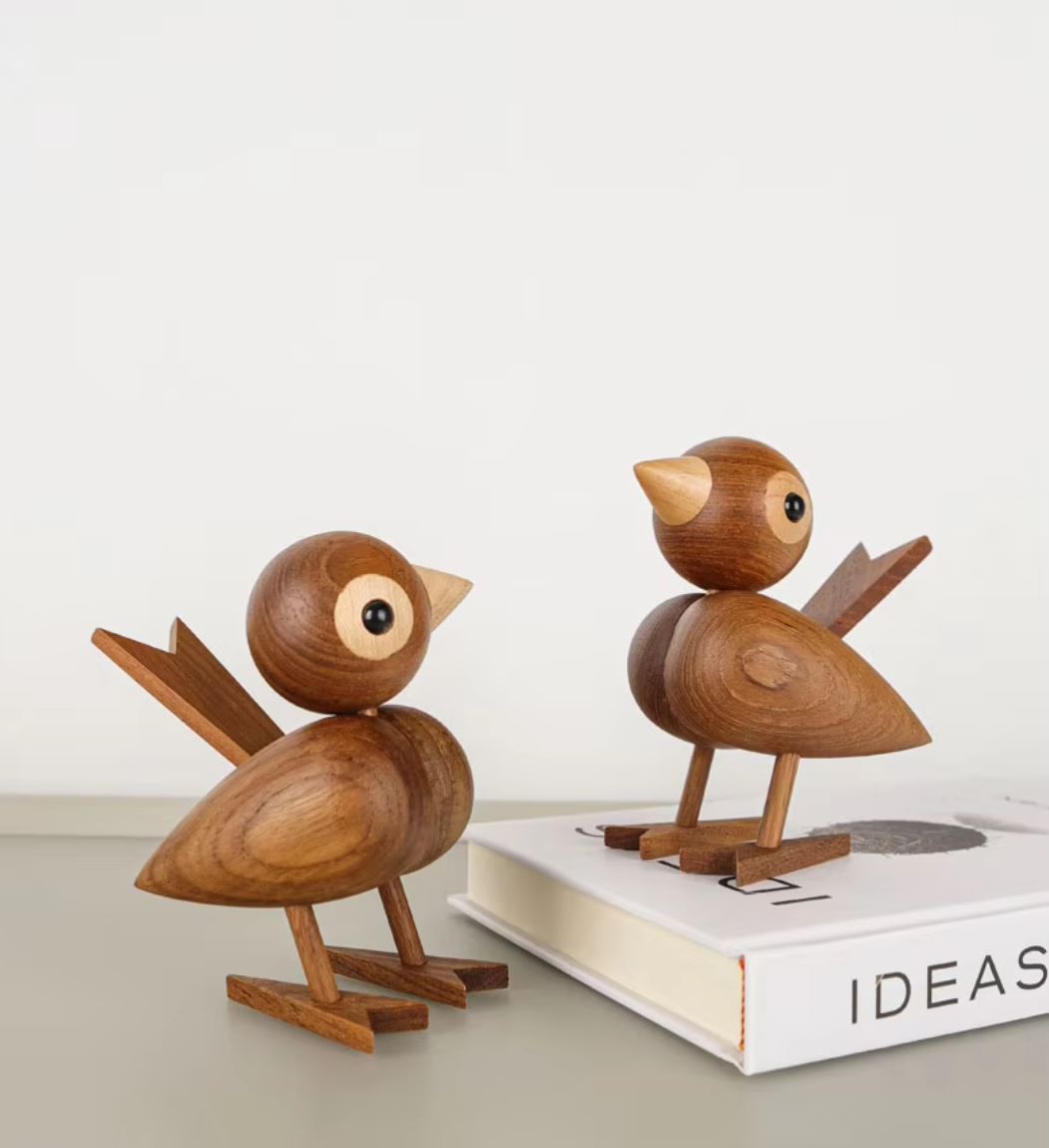 Bird Statue in Wood, Nordic Style, 12 cm - Dark Oak