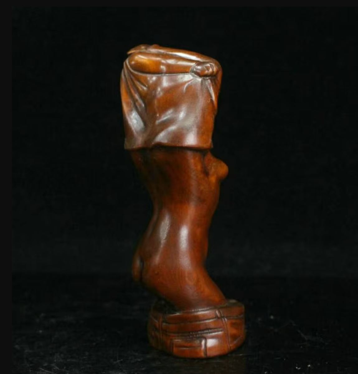 Nude Woman Statue in Wood 9 cm
