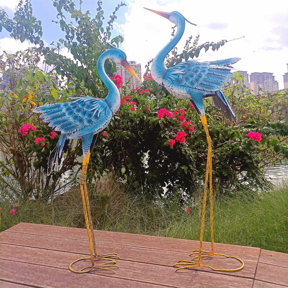Metal Crane Bird Statue 110 / 114 cm (sold individually)