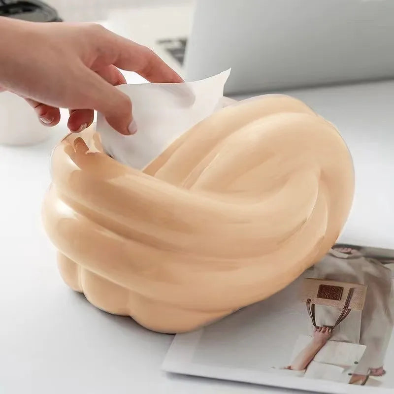 Twist Tissue Holder