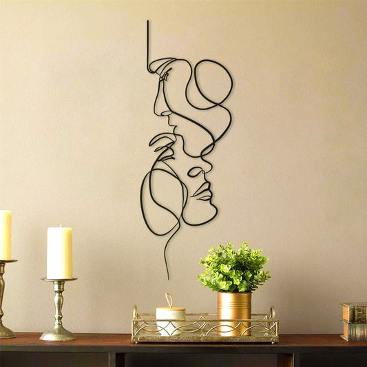 Metal True Love Wall Decor