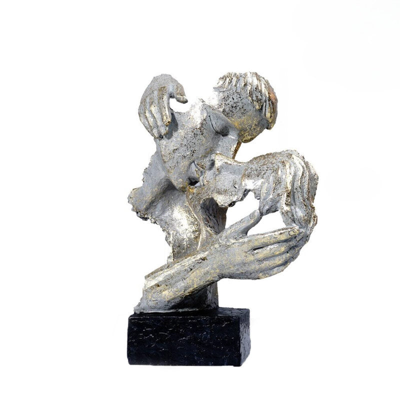 Couple Face Sculpture