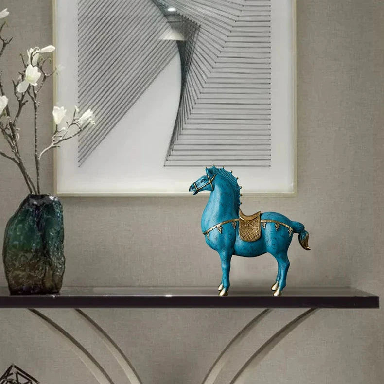 Sculpted Stallion Décor