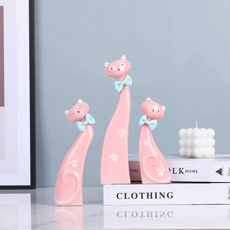 Ceramic Cat <br> Statuette