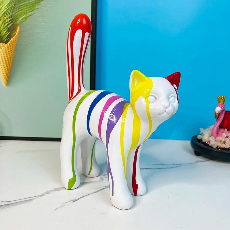 Cat Statue <br> in Resin