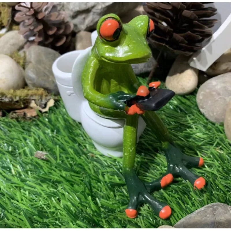 Croak ‘n’ Roll Frog Sculpture