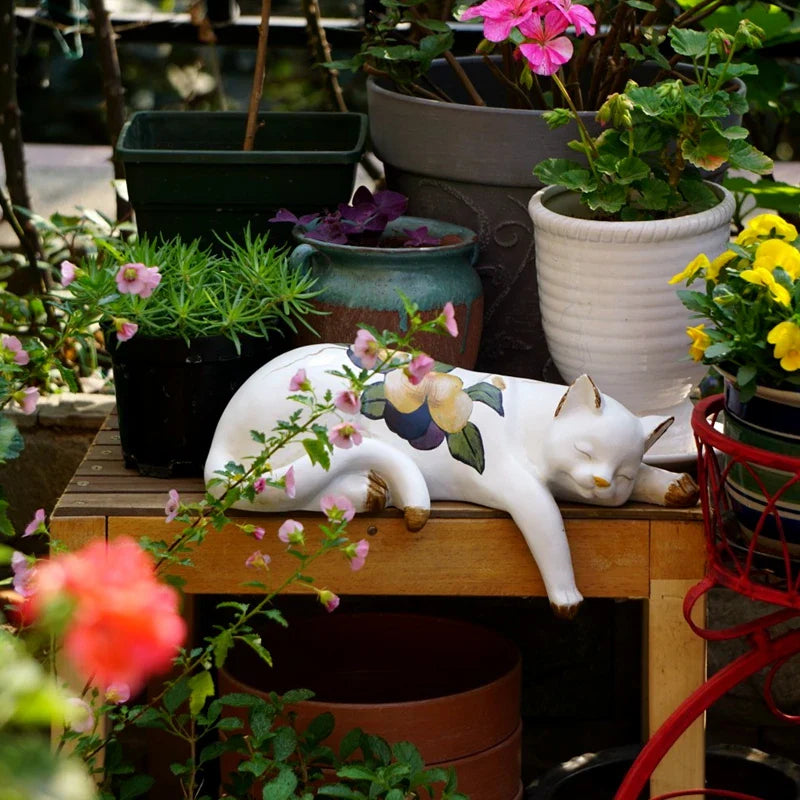 Bloomy Cat