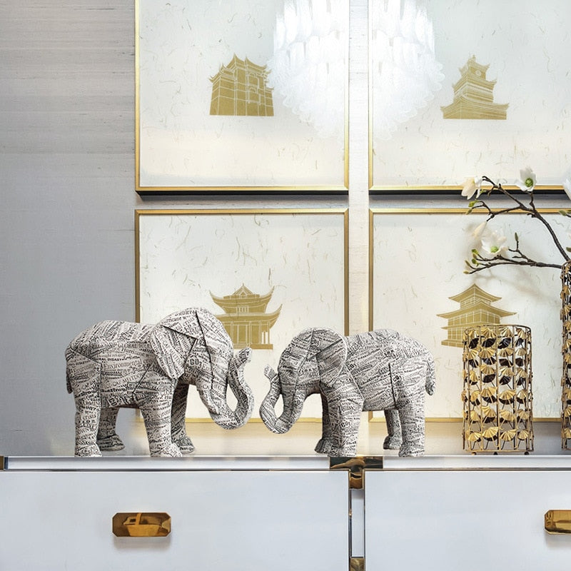 Elephant Statue <br/> Resin