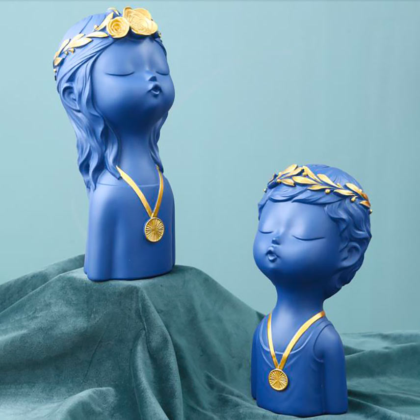 Contemporary Sculpture <br/> Design Decor Bust
