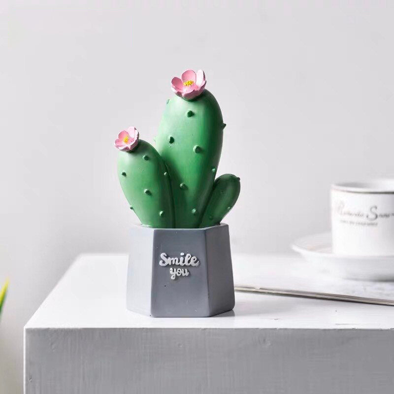 Modern Sculpture <br/> Resin Cactus