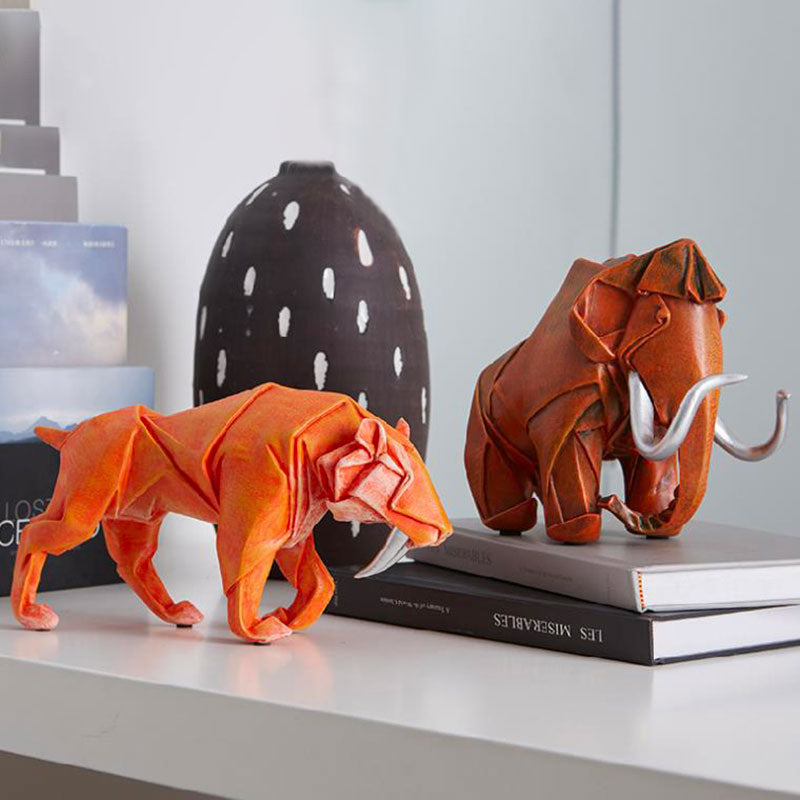 Tiger Statuette <br/> Origami