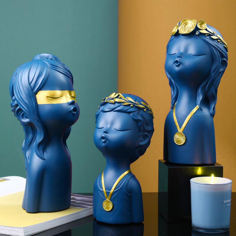 Contemporary Sculpture <br/> Design Decor Bust