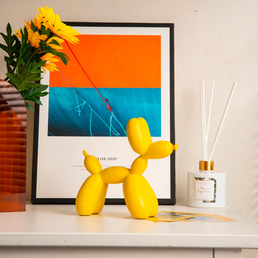 Puppy Balloon Statue