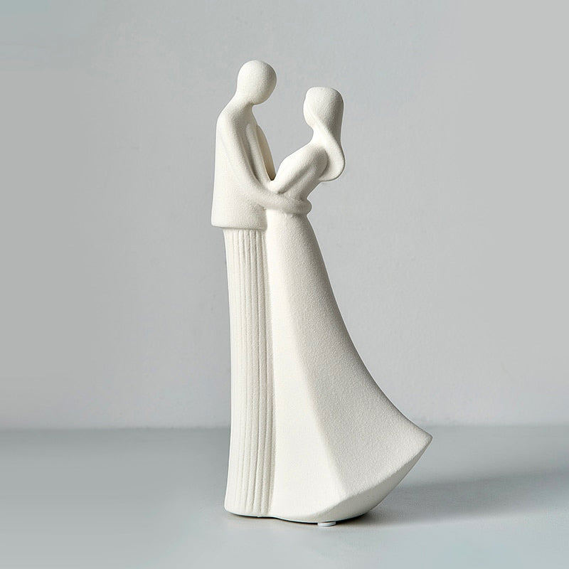 Couple Statue <br> Stone Effect