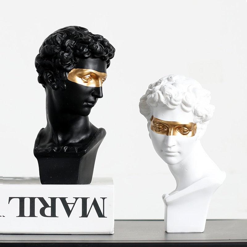 Renaissance Gold Accent Statue