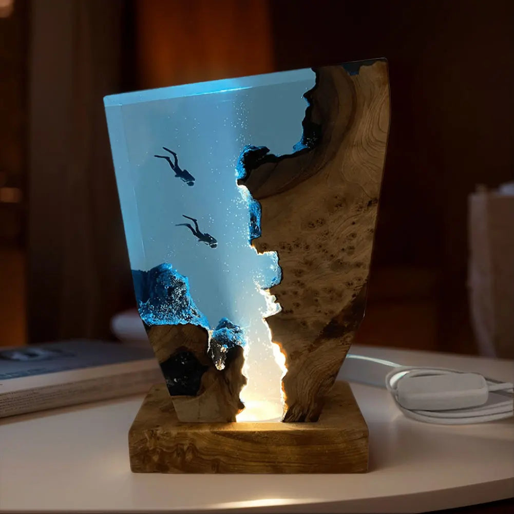 Glow Divers Light