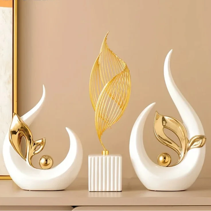 Nordic Aura Sculpture