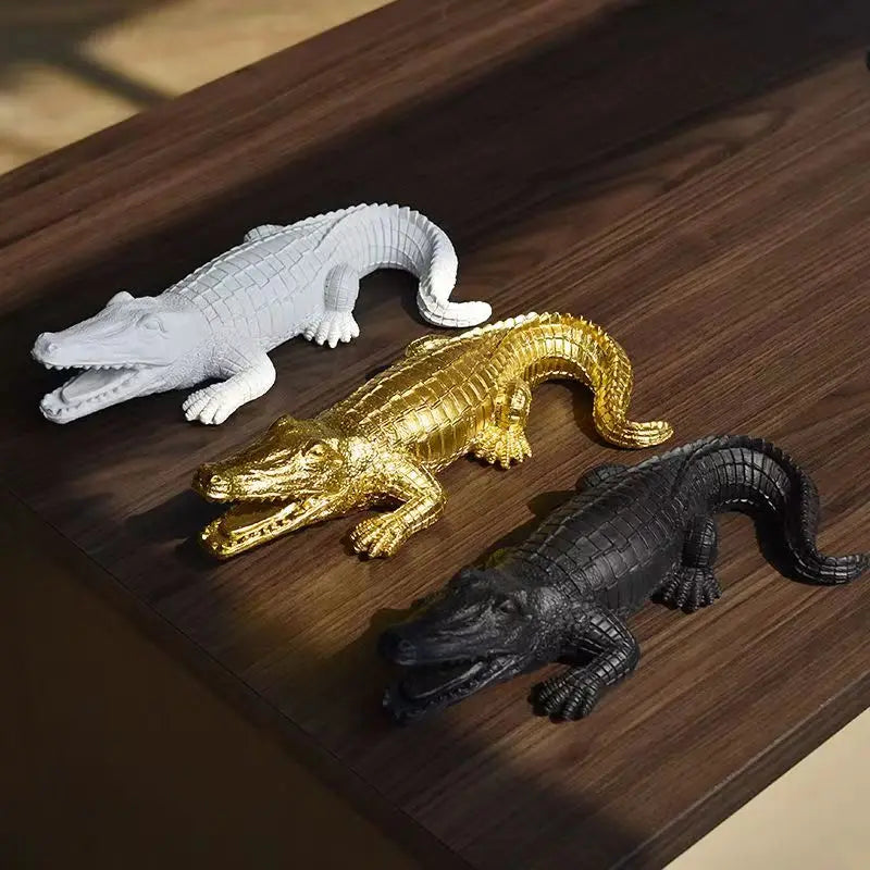 Crocodile Statue 24 cm in Resin