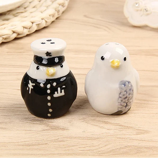 Frosty Friends Salt & Pepper Shaker