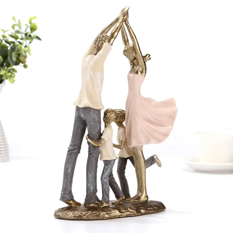 Family <br> Sculpture 4