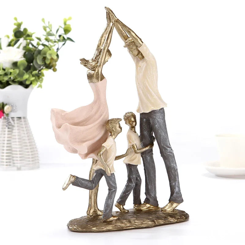 Family <br> Sculpture 4