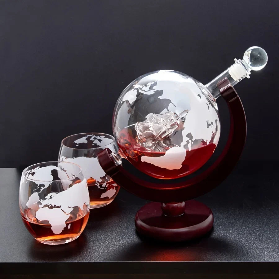 World Traveler Decanter And Glasses Set