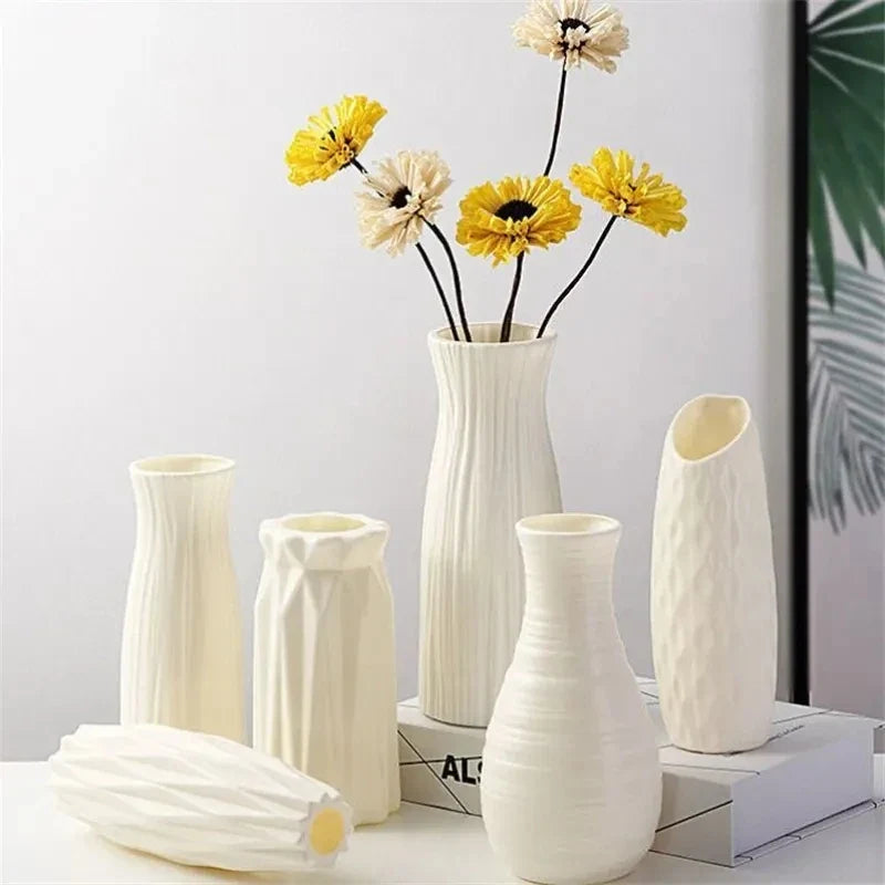 Minimalist White Nordic Vase 20 cm