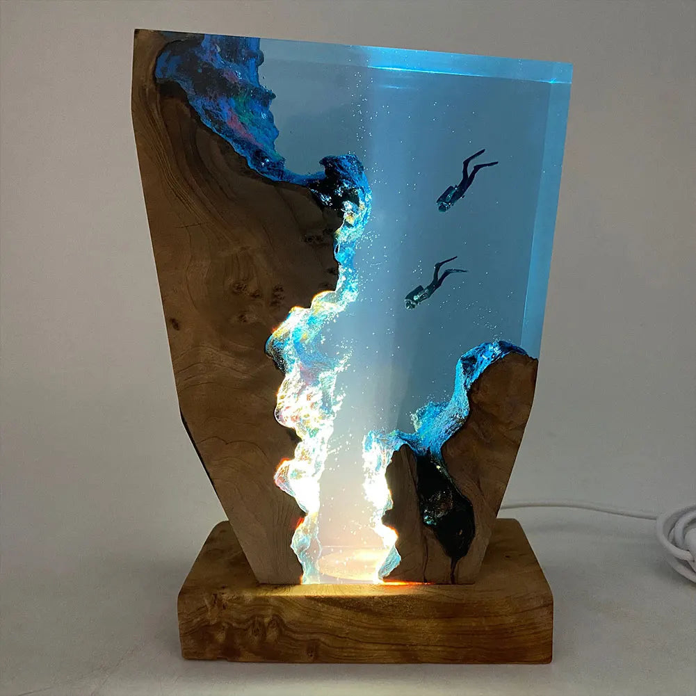 Glow Divers Light