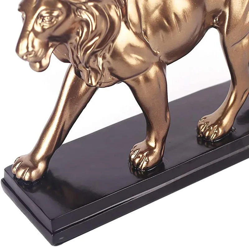 Lion Statue <br> Resin 18 cm