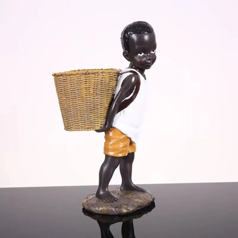 Black African <br> Statuette 28 cm