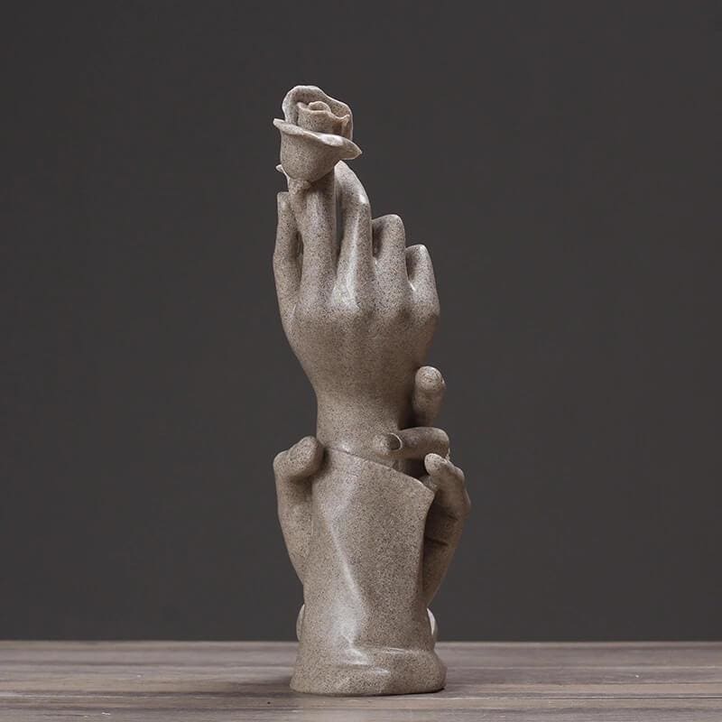 Couple Statue <br/> Hands & Rose