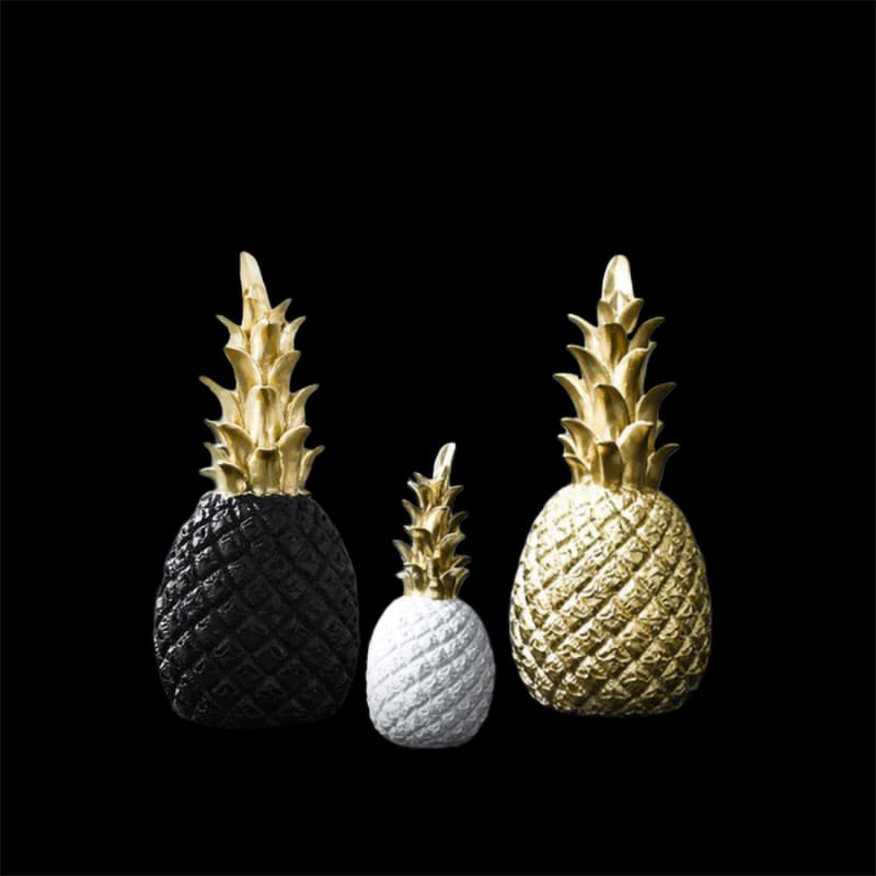 Contemporary Sculpture <br/> Matte Pineapple
