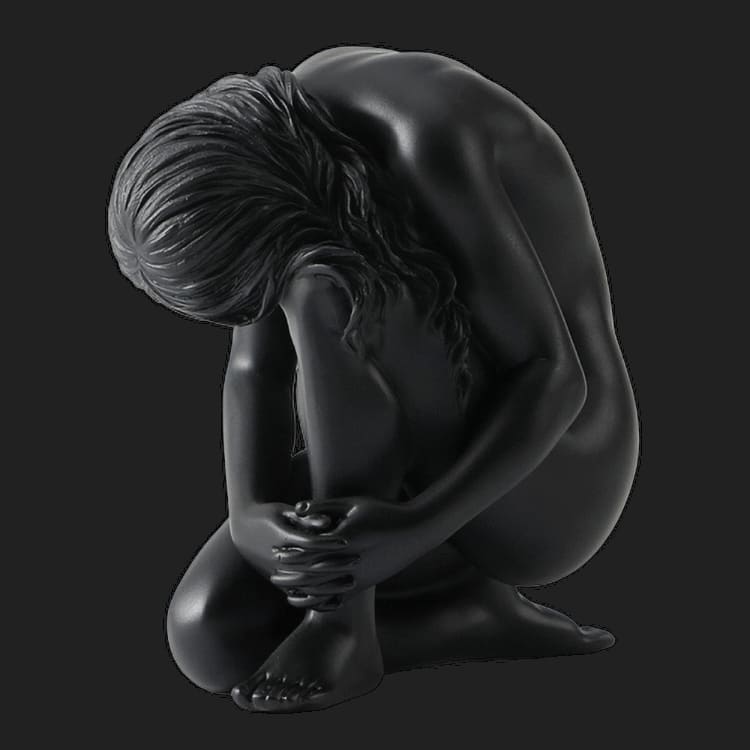 Woman Statue <br/> Eve's Attire 11 cm