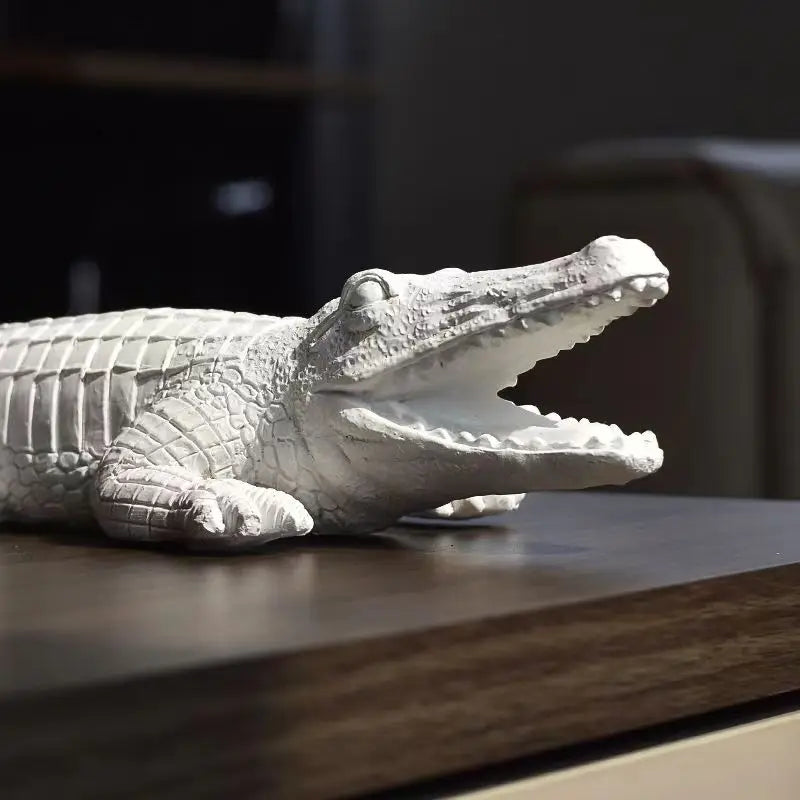 Crocodile Statue 24 cm in Resin