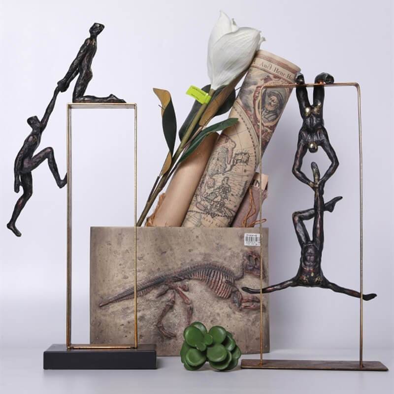Man Statue <br/> Design Acrobat