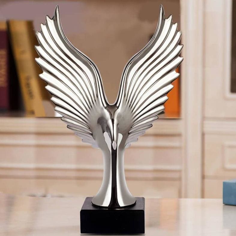 Bird Statue <br/> Golden Eagle