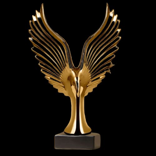 Bird Statue <br/> Golden Eagle