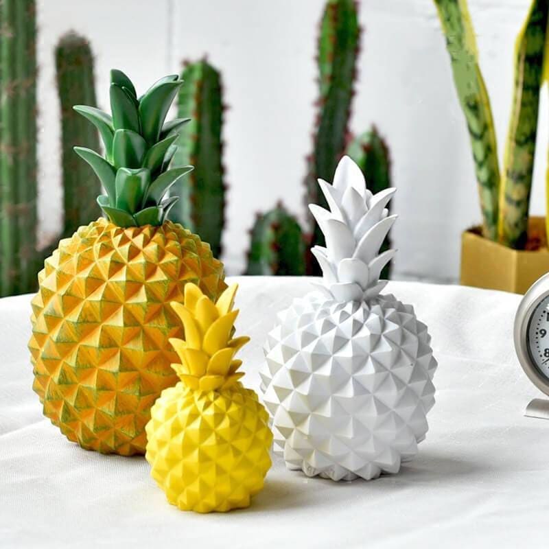 Contemporary Sculpture <br/> Summer Pineapple