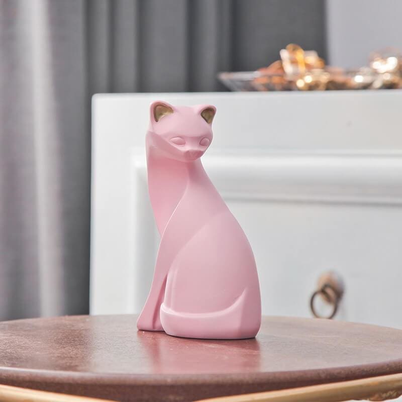 Cat Design Statue