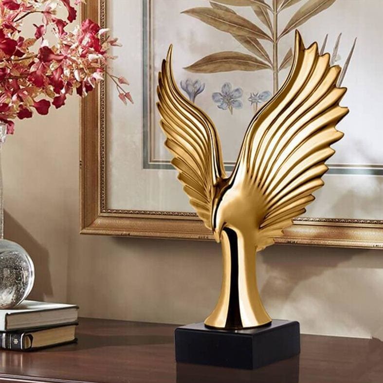Bird Statue <br/> Golden Eagle