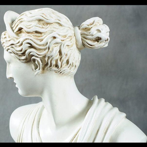 Bust of Diana 31 cm