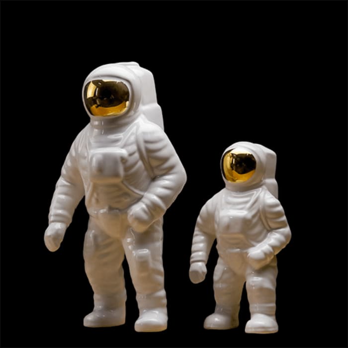 Contemporary Sculpture <br/> Astronaut