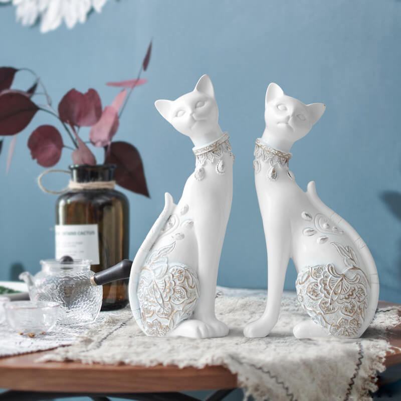 Cat Statue <br/> (Two Pieces)
