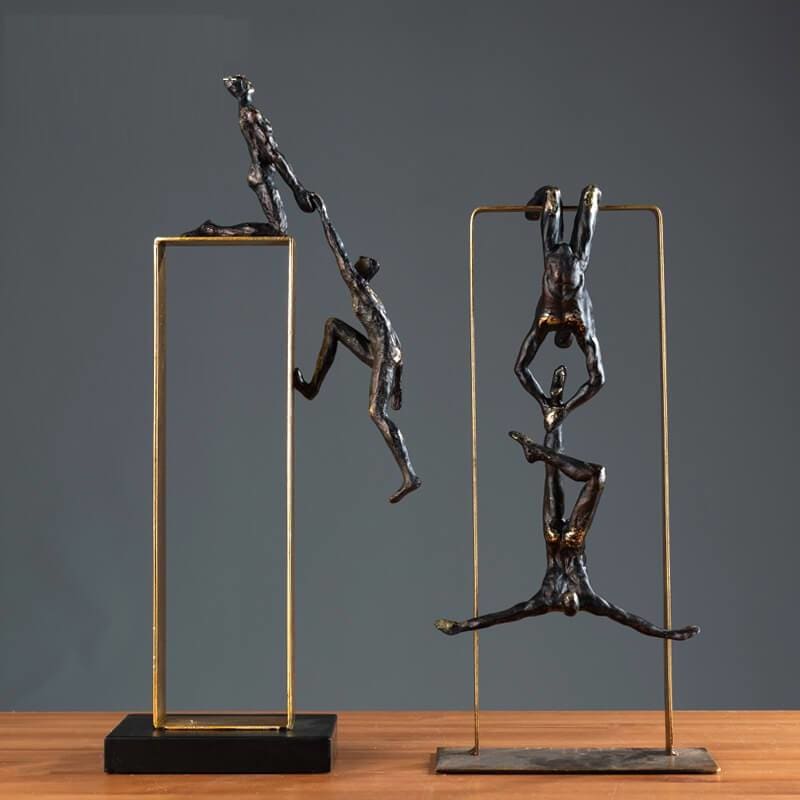 Man Statue <br/> Design Acrobat