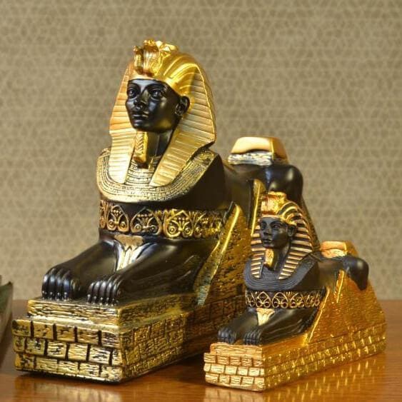 Ramesses II Statue <br/> Egypt